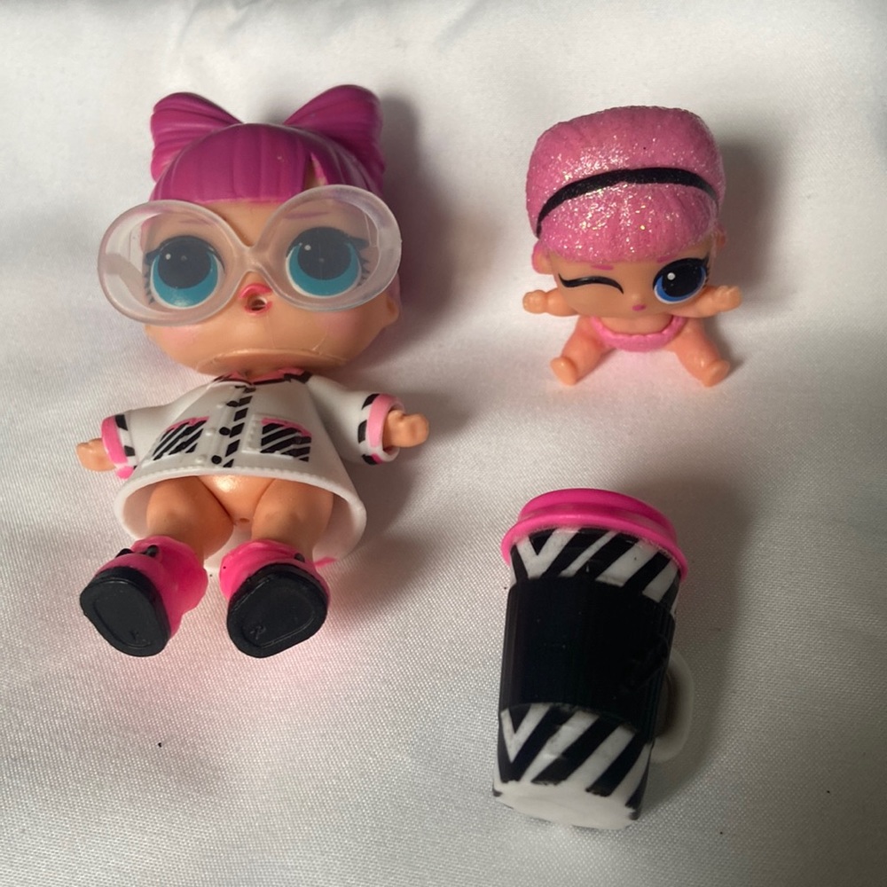 LOL Surprise Doll PHD BB Lil Sis Pink Sparkle Glitter Hair Glasses Sippy Cup